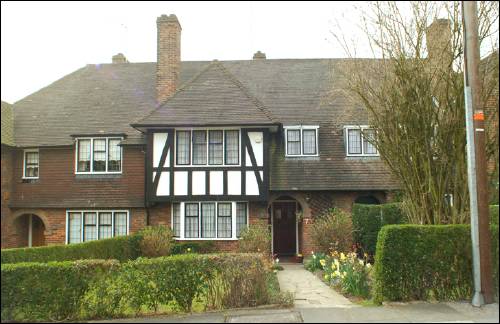 07 Blandford Close a